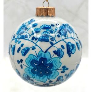 Hand Painted Glass Ball Ornament Chinoiserie-Inspired Design Floral Classic 4"‎